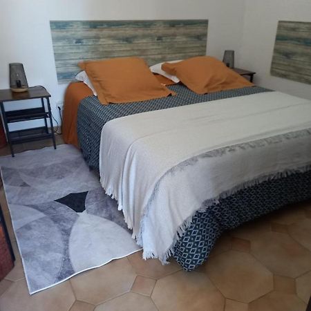 Chez Noelle Bed & Breakfast Illiers-Combray Екстериор снимка
